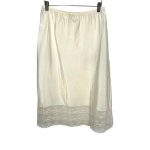 Vintage 90s I Magnin Cream Lace Taffreda Half Slip Medium